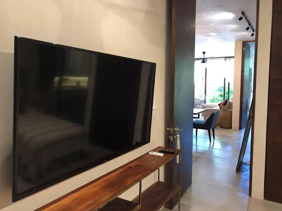 Luxury 2 Bdr 2 Bth 2 Bikes Jacuzzi Fiboptic Wifi. Apartment Tulum 0*,