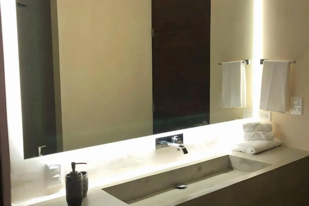 Luxury 2 Bdr 2 Bth 2 Bikes Jacuzzi Fiboptic Wifi. Apartment Tulum