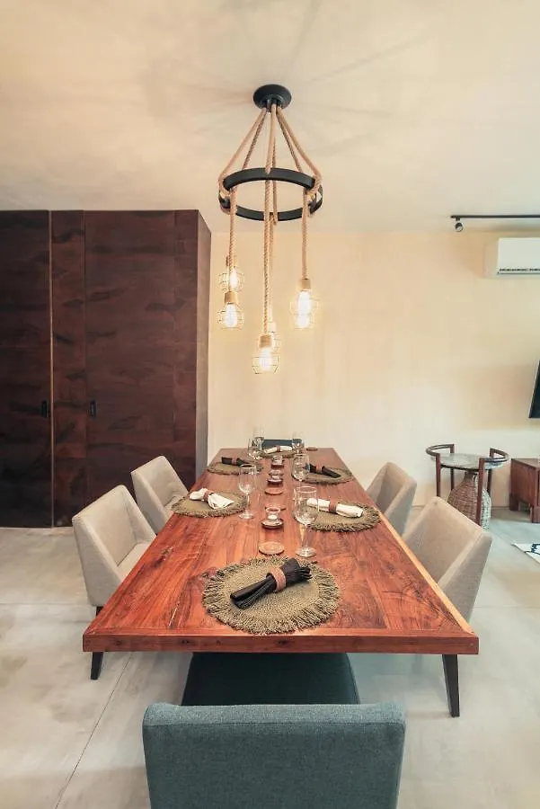 Luxury 2 Bdr 2 Bth 2 Bikes Jacuzzi Fiboptic Wifi. Apartment Tulum 0*,  Mexico